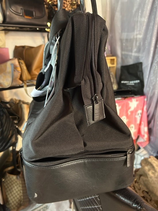 BEIS Black Weekender - Picture 2 of 8